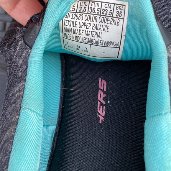 Skechers, girls running shoe, size 6.5, slip-one, - Picture 11 of 12